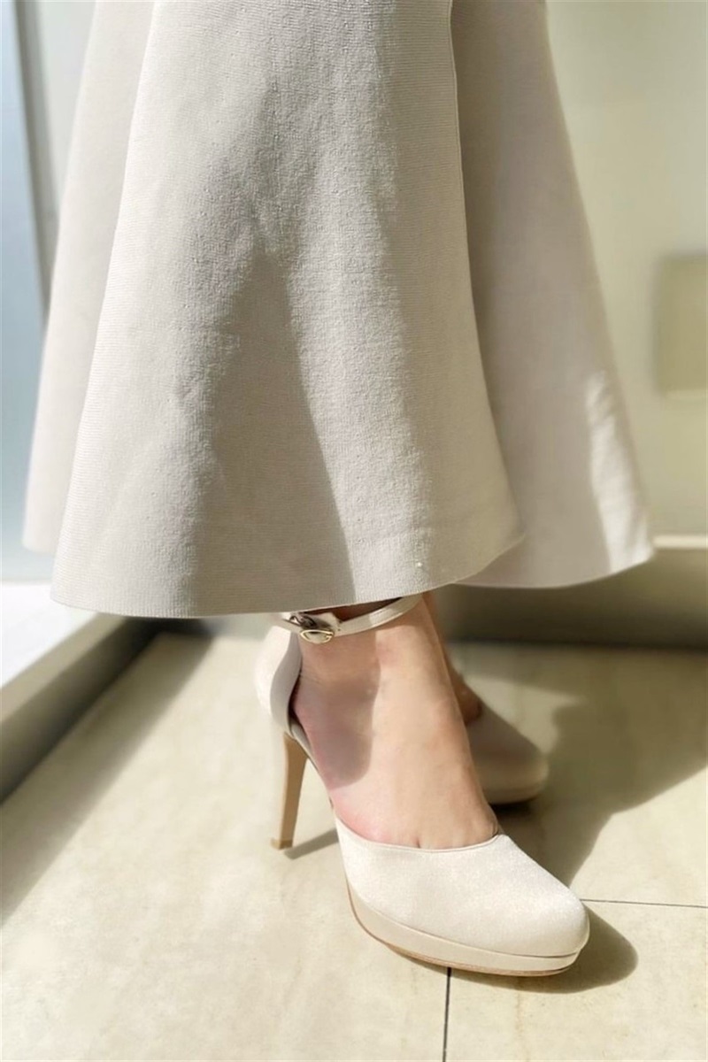 REZOY セパレートアンクルストラップパンプス